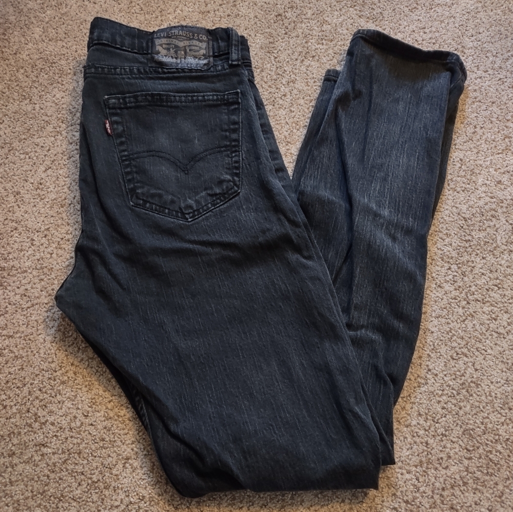 Levi's black jeans